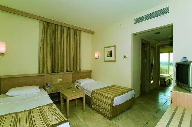 Aile Odası Connecting Room