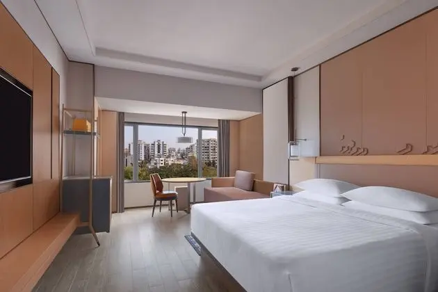 Premium Oda, 1 En Büyük (King) Boy Yatak, Sigara İçilmez, Nehir Manzaralı