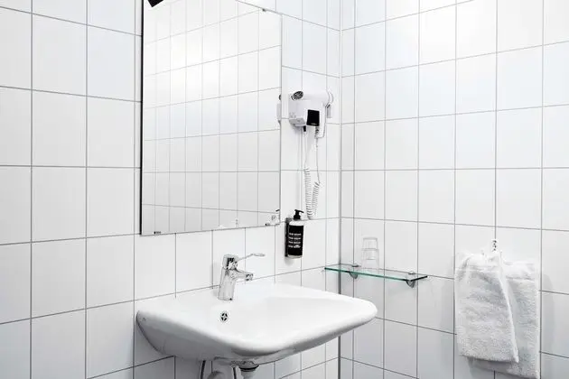 Economy Oda, 2 Tek Kişilik Yatak, Sigara İçilmez