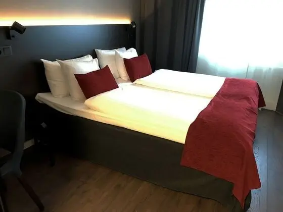 Standard Oda, 1 En Büyük (King) Boy Yatak, Sigara İçilmez (Shower Only)