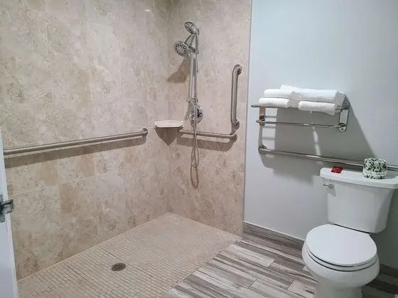 Standard Oda, 1 En Büyük (King) Boy Yatak, Engellilere Uygun, Sigara İçilmez