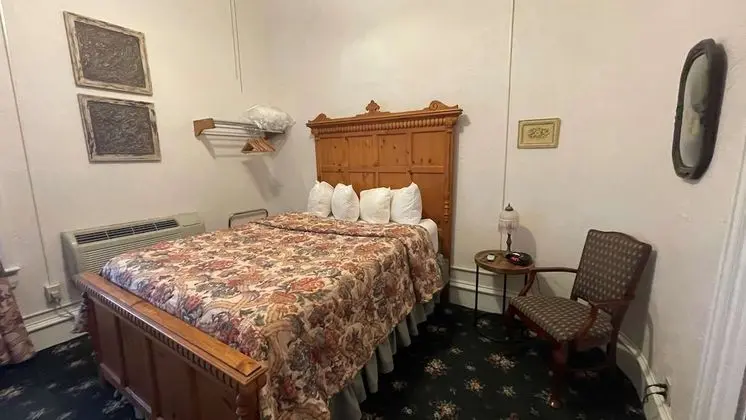Standard Oda, Birden Çok Yatak, Sigara İçilmez, Buzdolabı ve Mikrodalga