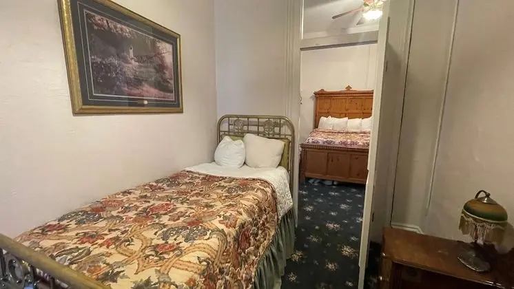 Standard Oda, Birden Çok Yatak, Sigara İçilmez, Buzdolabı ve Mikrodalga
