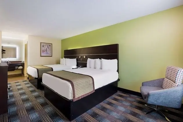 Standard Oda, 2 Büyük (Queen) Boy Yatak, Sigara İçilmez, Buzdolabı ve Mikrodalga