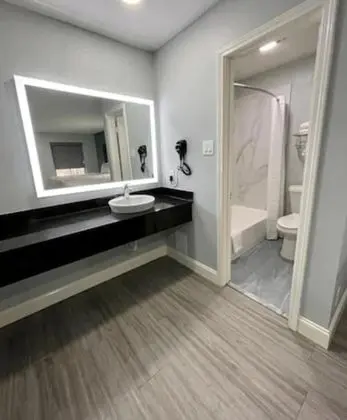 Standard Oda, Birden Çok Yatak, Sigara İçilmez, Buzdolabı ve Mikrodalga