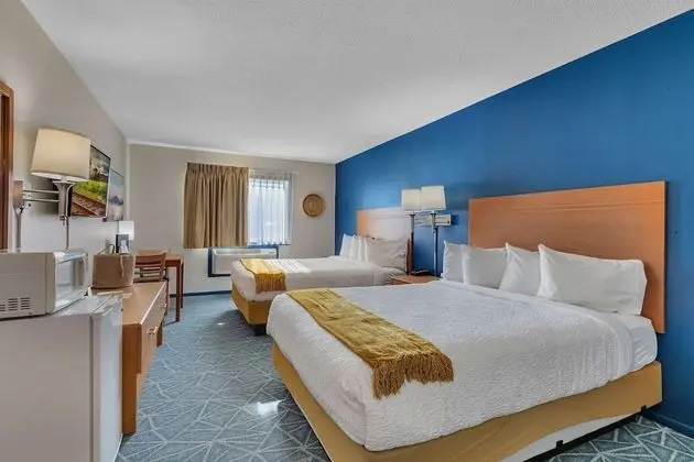 Standard Oda, 2 Büyük (Queen) Boy Yatak, Sigara İçilmez, Buzdolabı ve Mikrodalga