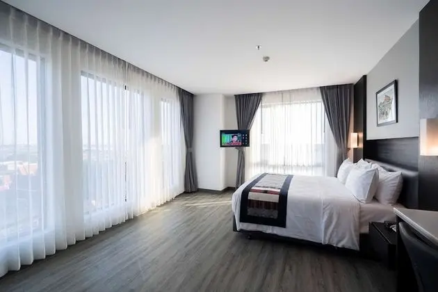 Deluxe Oda, 1 En Büyük (King) Boy Yatak, Sigara İçilmez, Şehir Manzaralı