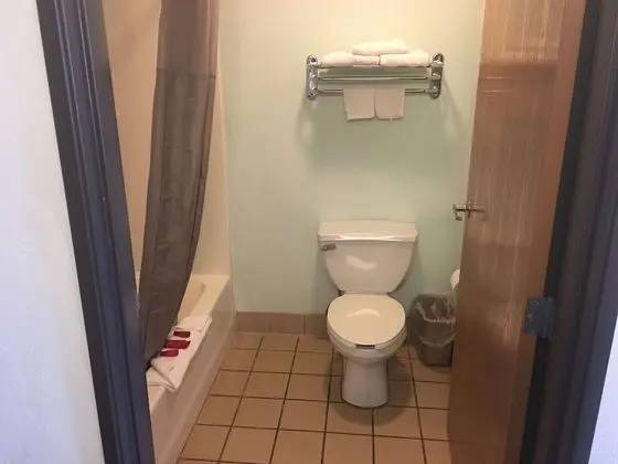 Standard Oda, 1 En Büyük (King) Boy Yatak, Sigara İçilmez, Buzdolabı ve Mikrodalga