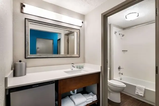 Standard Oda, 1 En Büyük (King) Boy Yatak, Sigara İçilmez, Balkon