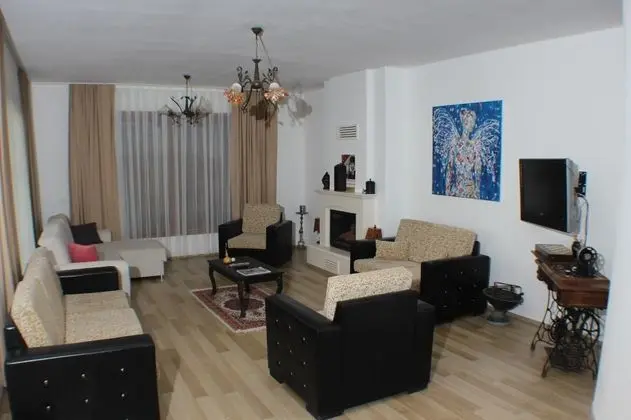 Villa, Havuz Manzaralı