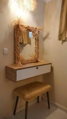 Aile Odası, Bahçe Manzaralı, 2. Kat Balkonlu
