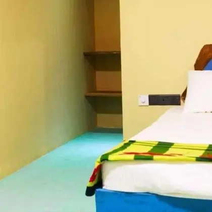 Tek Büyük Yataklı Oda, 2 Yatak Odası