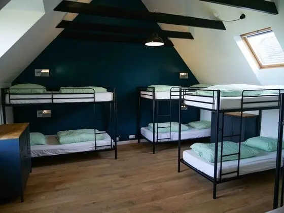 Basic Ortak Ranzalı Oda (8 People 1st floor)