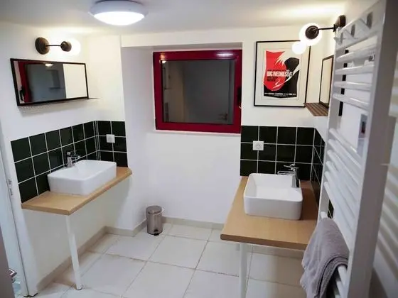 Basic Ortak Ranzalı Oda (8 People 1st floor)