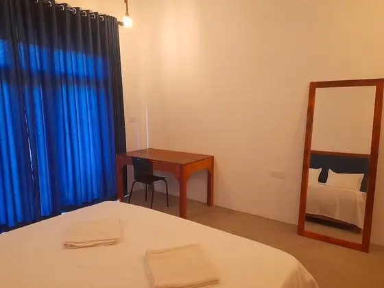 Deluxe Tek Büyük Yataklı Oda, 1 Yatak Odası, Sigara İçilmez, Bahçe Manzaralı