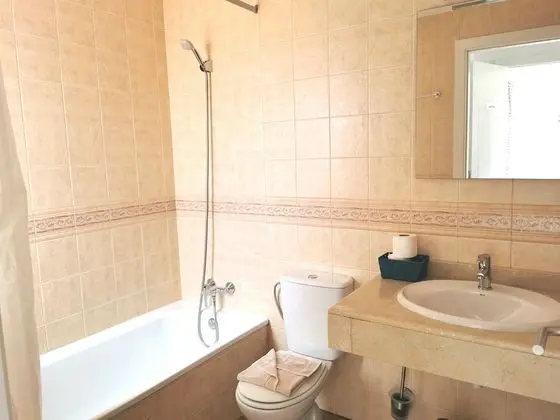 Tek Büyük Yataklı Oda, Özel Banyo