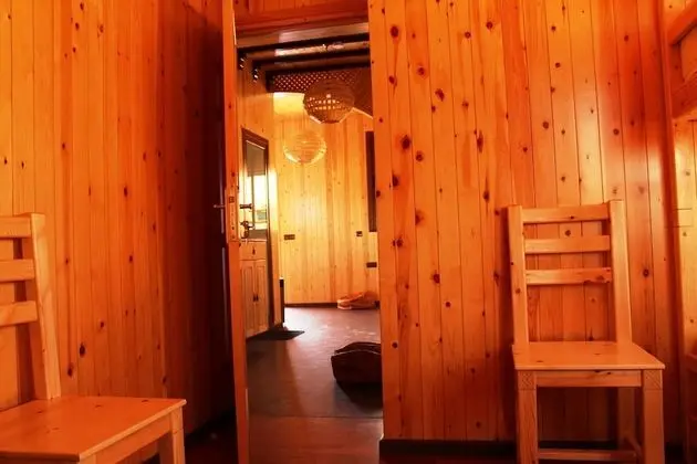 Gallery Ortak Ranzalı Oda, Havuz Manzaralı (Two Bunk Beds)