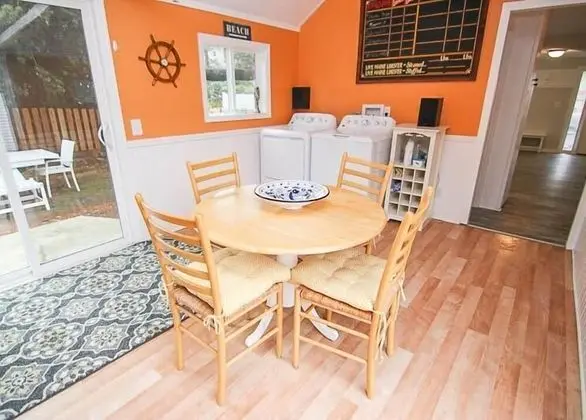 Ev, Birden Çok Yatak (Surf Shack)