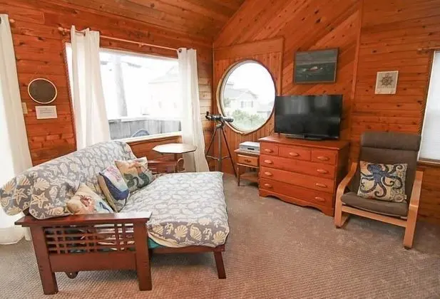 Ev, Birden Çok Yatak (Surf Shack)