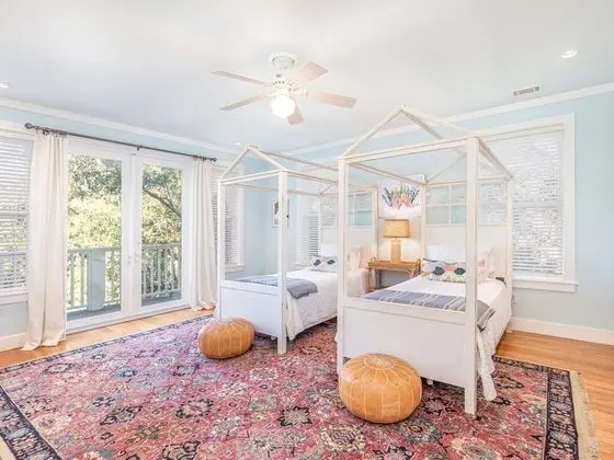 Ev, Birden Çok Yatak, Mutfak, Bahçe Manzaralı