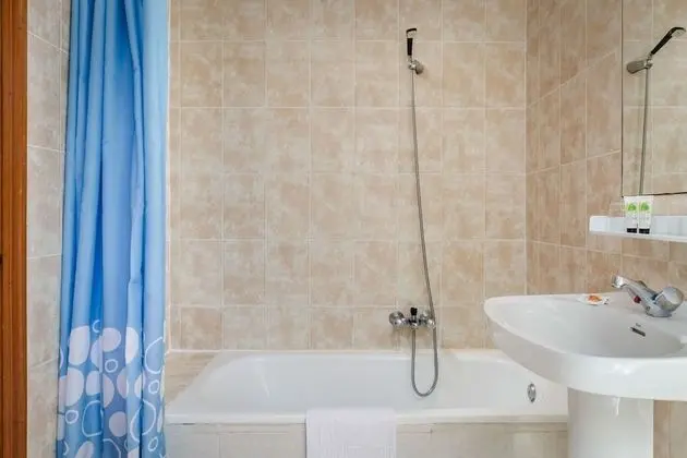 Tek Büyük Yataklı Oda