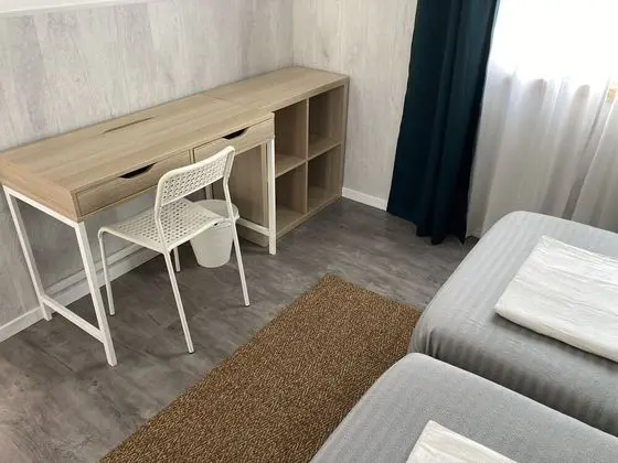 Basic İki Ayrı Yataklı Oda, Ortak Banyo