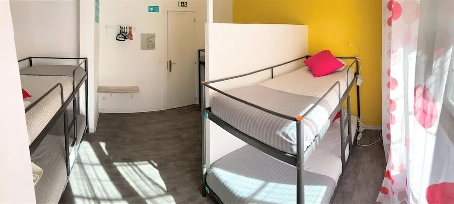 Ortak Ranzalı Oda, Sadece kadınlar için