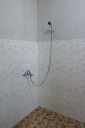 Basic Tek Büyük Yataklı Oda