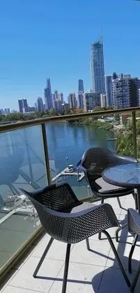 Apart Daire, 2 Yatak Odası, Balkon, Nehir Manzaralı (2 Bathrooms, 3 nights)