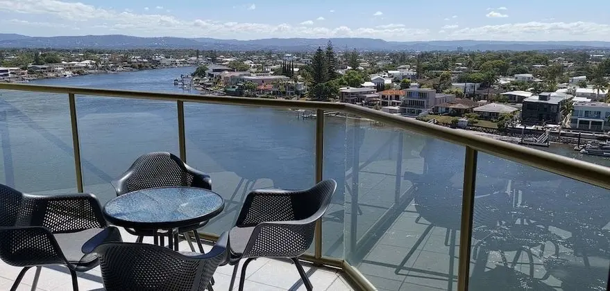 Apart Daire, 2 Yatak Odası, Balkon, Nehir Manzaralı (2 bathrooms, 5 nights)