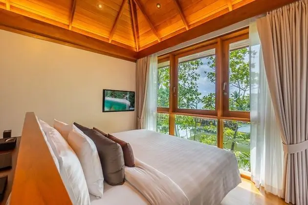 Pool Villas