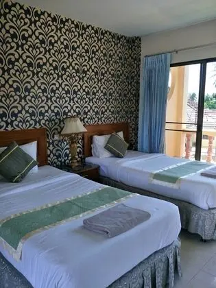 Twin bed with Balcony