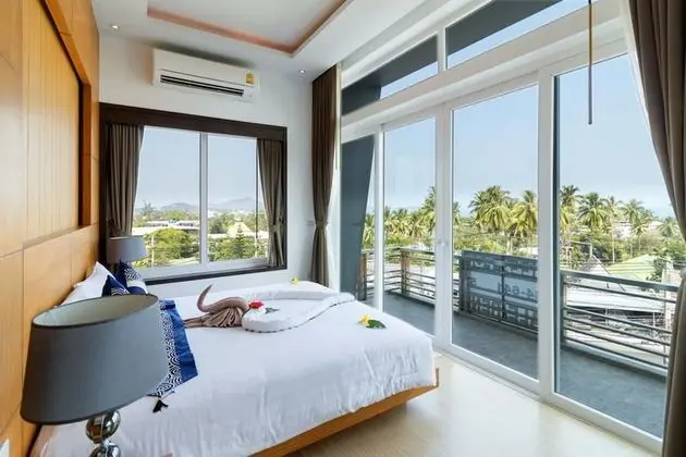 Luxury Pool Villa with Sea View