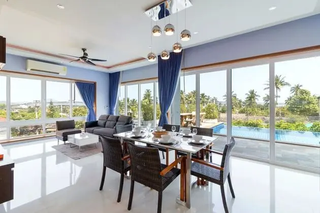 Luxury Pool Villa with Sea View