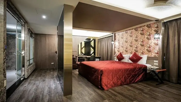 Deluxe Tek Büyük Yataklı Oda