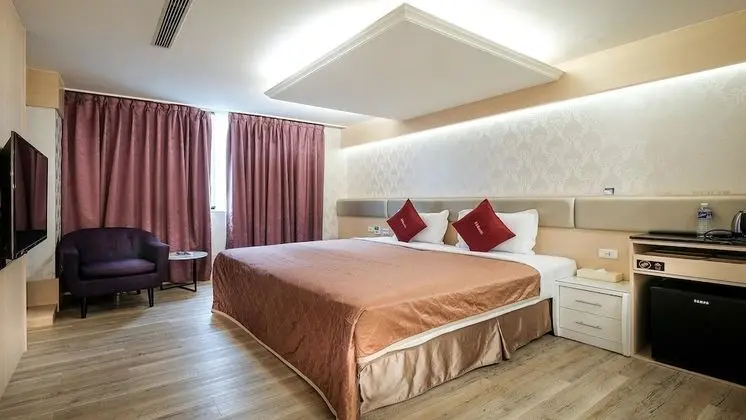 Standard Tek Büyük Yataklı Oda