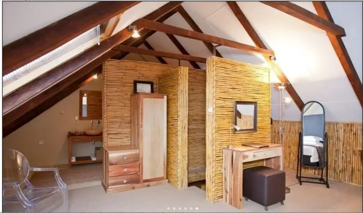 Family Oda, 2 Yatak Odası (staircase access)