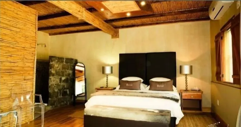 Family Oda, 2 Yatak Odası (staircase access)