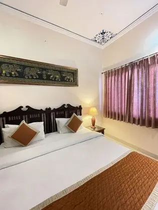 Deluxe Tek Büyük veya İki Ayrı Yataklı Oda, 1 Yatak Odası, Balkon, Avlu