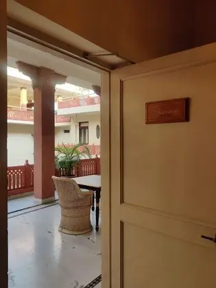 Deluxe Tek Büyük veya İki Ayrı Yataklı Oda, 1 Yatak Odası, Balkon, Avlu