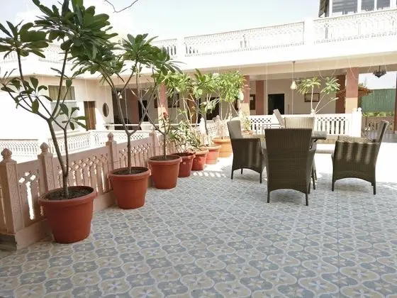 Deluxe Tek Büyük veya İki Ayrı Yataklı Oda, 1 Yatak Odası, Balkon, Avlu