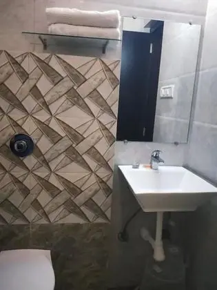 Basic Tek Büyük Yataklı Oda, 1 Yatak Odası
