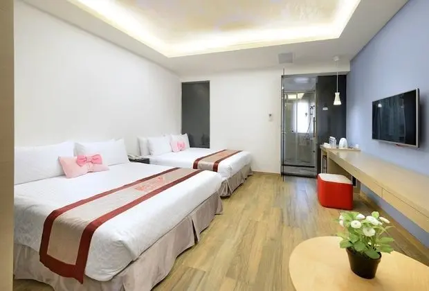 Standard Dört Kişilik Oda, Balkon