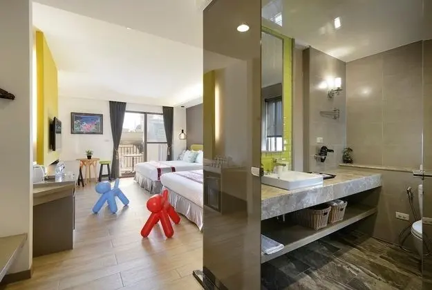 Standard Dört Kişilik Oda, Balkon