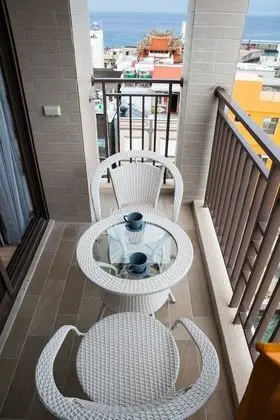 Standard Dört Kişilik Oda, Balkon