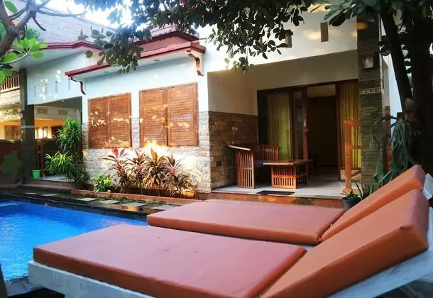 Deluxe Tek Büyük Yataklı Oda, 1 Yatak Odası, Havuz Manzaralı