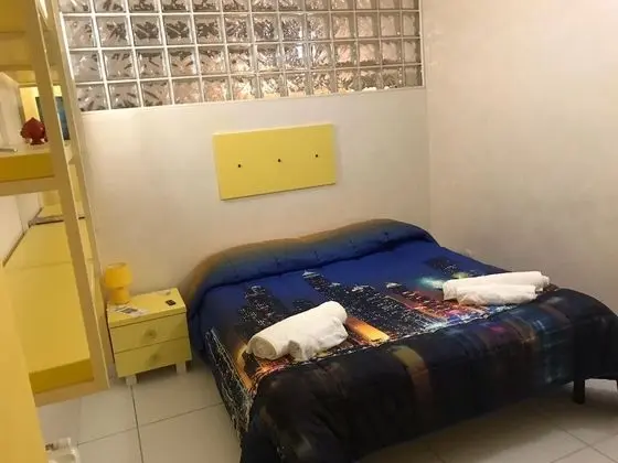 Basic Oda, 1 Yatak Odası, Ortak Banyo
