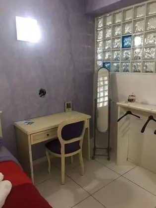 Tek Kişilik Oda, Ortak Banyo