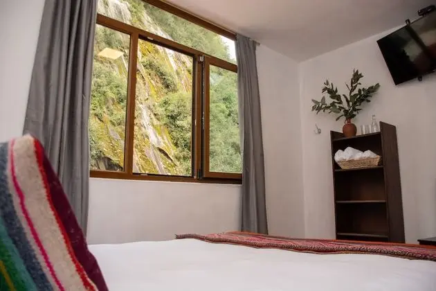 Superior Triple Room, Mountain View