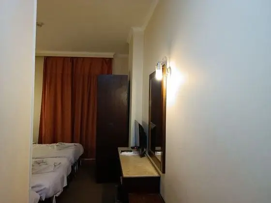 Standard Üç Kişilik Oda, Şehir Manzaralı